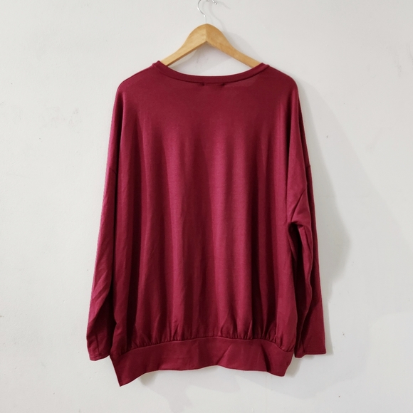 Women's Long Sleeves Graphic Sweater| Sizes Small Medium Large| Color Burgundy - Picture 2 of 9